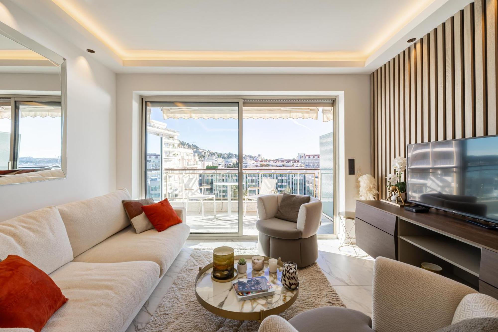 Appartements Croisette Grand Hotel Канны Экстерьер фото